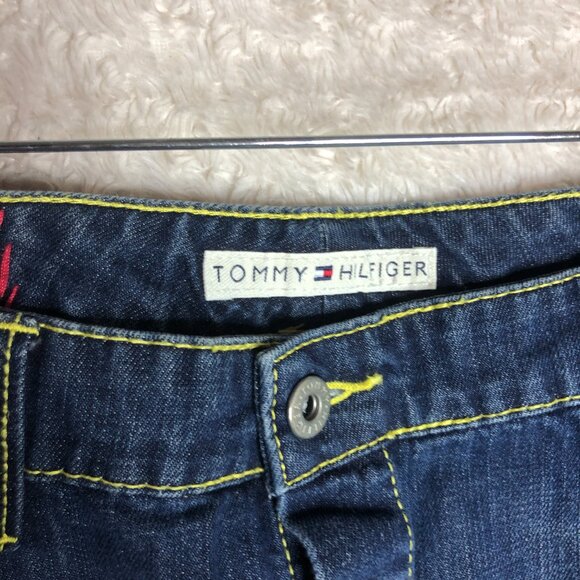 Tommy Hilfiger Denim Button Skirt with Floral Embroidery Size 6 - Picture 2 of 6